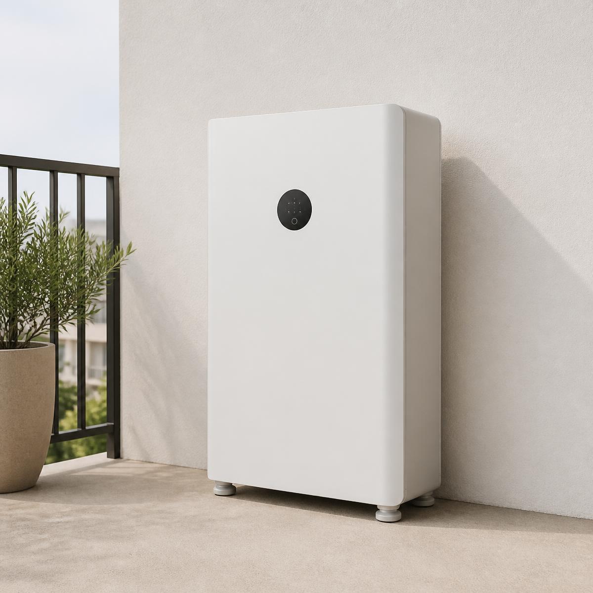 Ohmni Balkon 2500 thuisbatterij met stekker: Alles in een van 2,5 kWh met omvormer van 1.200 W, mag buiten staan